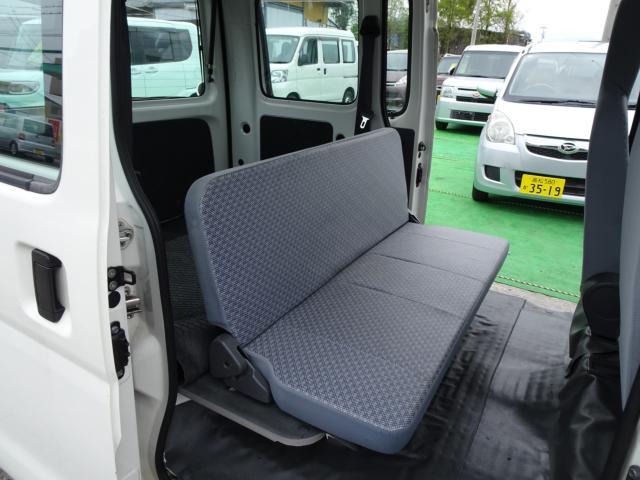 車両画像17