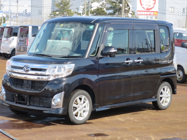 タント　カスタム　４ＷＤ　Ｘ　ナビ　両電動スライド　ＰＵＳＨ