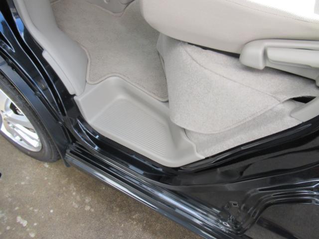 車両画像30