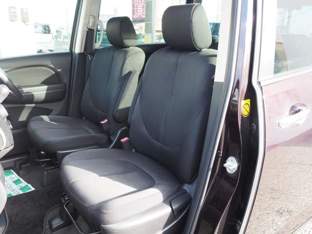 �V�[�g�Ƀ_���[�W��򉻂͏��Ȃ��A�ǍD�ȃR