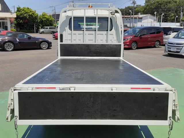 車両画像9