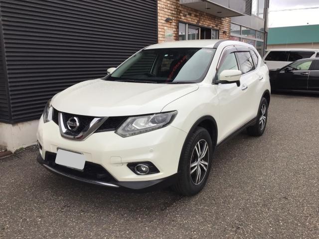 エクストレイル　４ＷＤ　２０Ｘエマージェンシーブレーキパッケージ