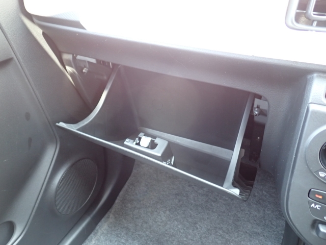 ���[�����Ղ�O���[�u�{�b�N�X�B