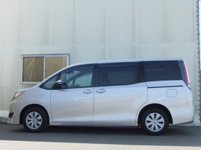 車両画像30