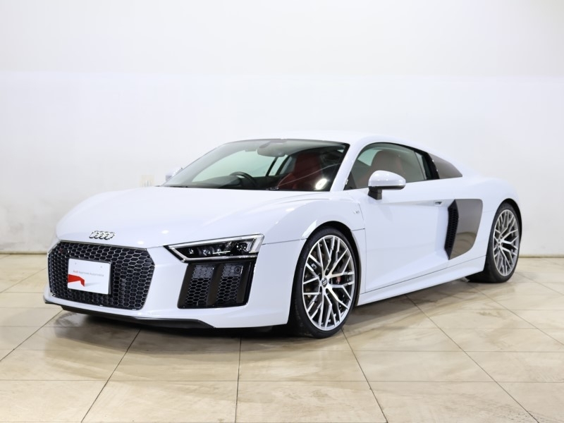 Ｒ８　Ｖ１０　５．２　ＦＳＩ　クワトロ