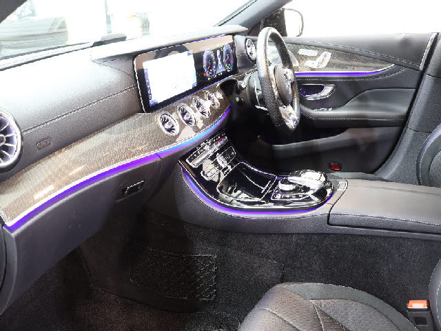 車両画像2