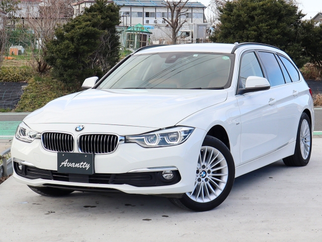 ３シリーズ　ツーリング　３２０ｄ　ラグジュアリー