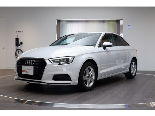 Ａ３　セダン　30　TFSI