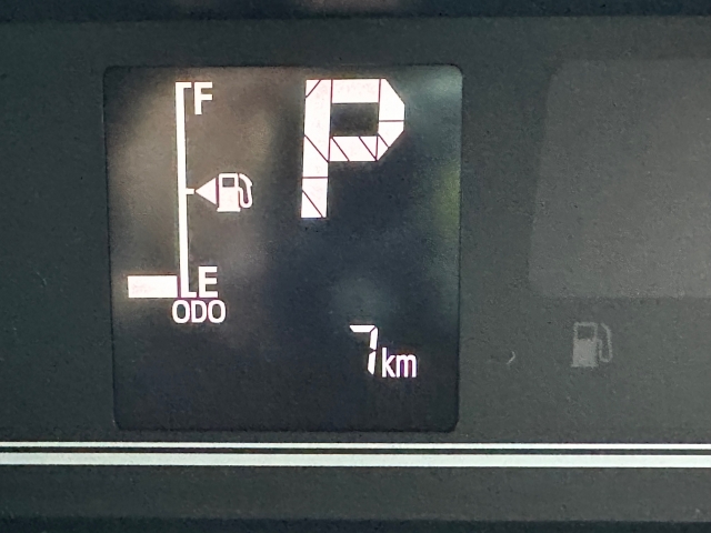 車両画像30