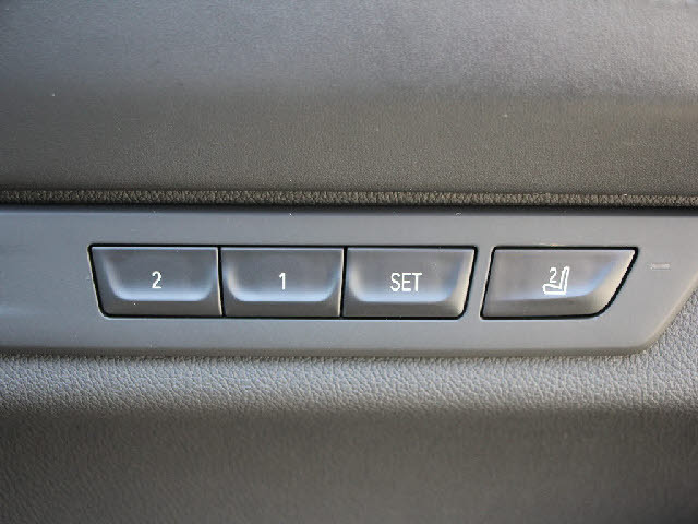 �S�ԓX���ɂēW�����I���z��������Ό��Ԋm�F���\�ł��B���C�y�ɂ��z�����������܂��B���X�^�b�t���ׂ��������������Ē����܂��̂ŗA���Ԃɂ��s����������ł����S�ł��B