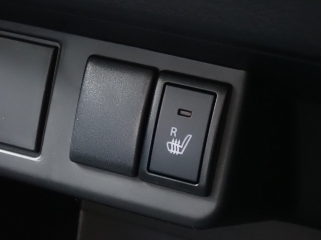 �^�]�ȃV�[�g�q�[�^�[�������B