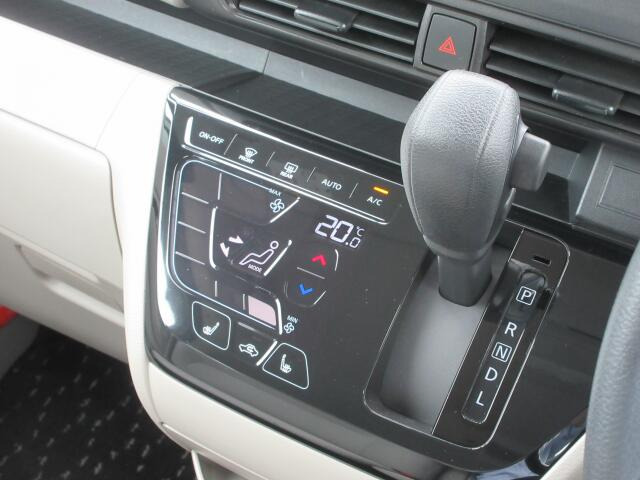 �I�[�g�G�A�R���Ŏ����D�݂̎�����f�����ݒ�o���܂��B���K�Ȏ����ŁA���K�ȉ^�]�����y���݉�����!