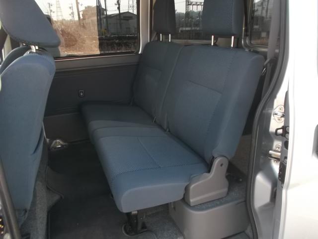 車両画像30
