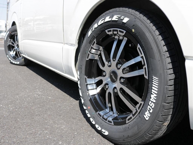 車両画像4
