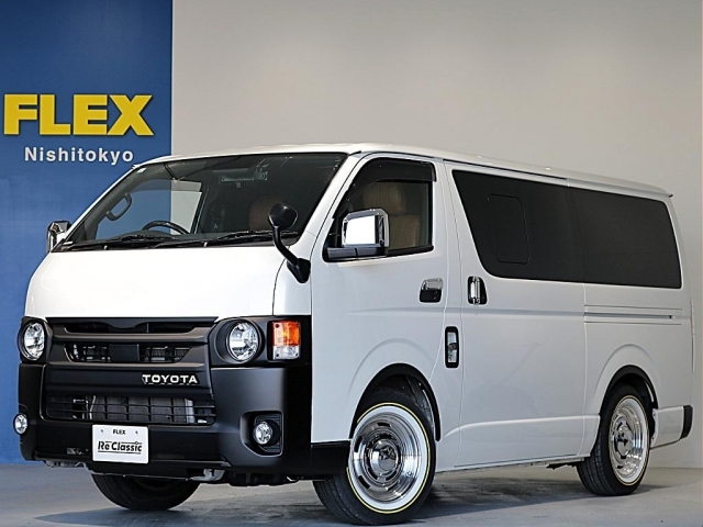 ハイエースバン　２ＷＤ　５Ｄ２．８ＤＴスーパーＧＬダークプライム