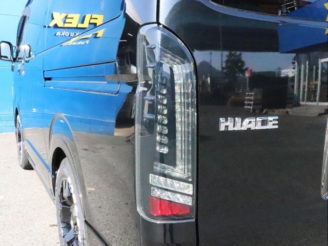 FLEX　プレステージLEDテールランプ