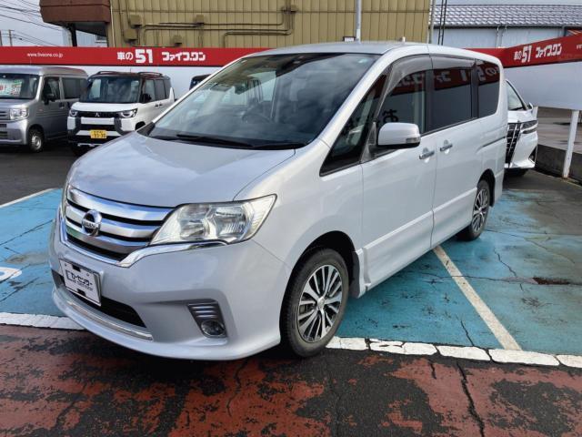 セレナ　４ＷＤ　ハイウェイスター　Ｖセレクション