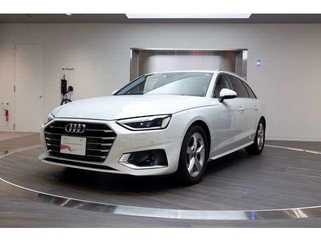 Ａ４　アバント　Ａ４アバント３５ＴＦＳＩａｄｖａｎｃｅｄ