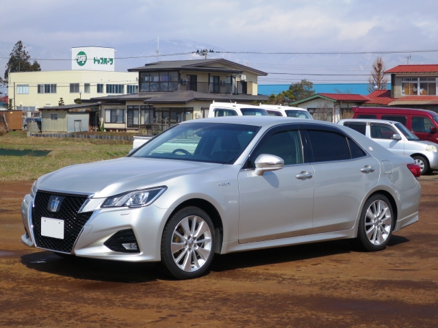 クラウン　セダン　ハイブリッド　４ＷＤ　アスリート　Ｇ　Ｆｏｕｒ　ナビ　衝突安全