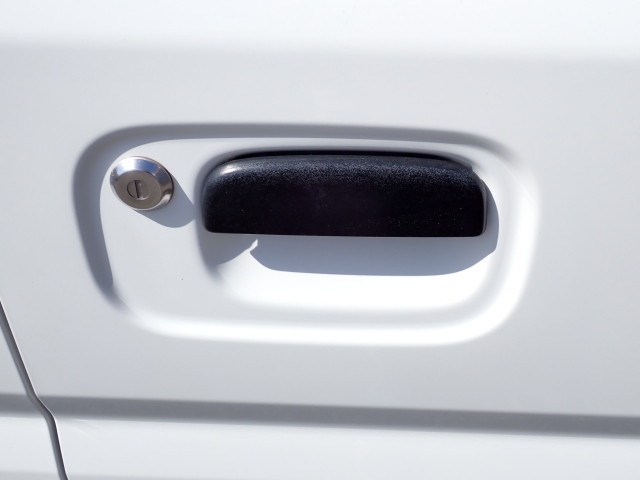 運転席ドアノブ