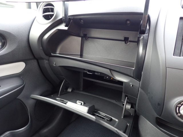 �傫�ȎC������Ȃ���ԗǍD�ł���