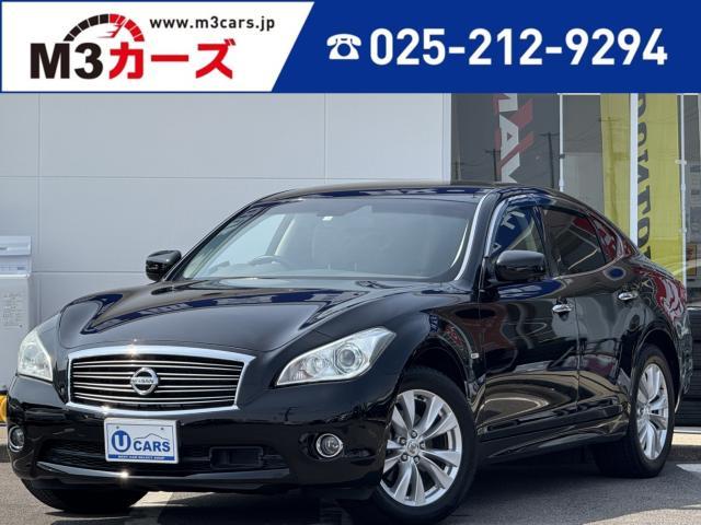 フーガ　４ＷＤ　３７０ＧＴ　ＦＯＵＲ
