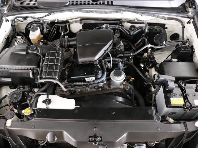 �M�����̍����QTR�E�Q�V�O�O�����G���W���I