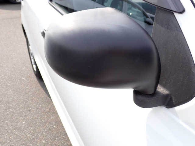 �T�C�h�~���[