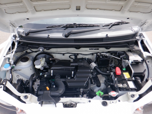 ���Еۏ؂ł͔[�ԓ����瑖�s�����������ŁA���Օi�������S�Ă̕��i���P�N�ԕۏ؂��܂��B�i�����ԗ��Ɋւ��ĉˑ����u�͕ۏؑΏۊO�ƂȂ�܂��j�i�O���Y�Ԃ͋���5,000�q�܂Ŕ��N�ԁj