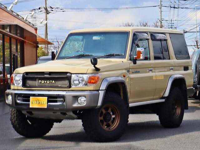 ランドクルーザーバン　７０