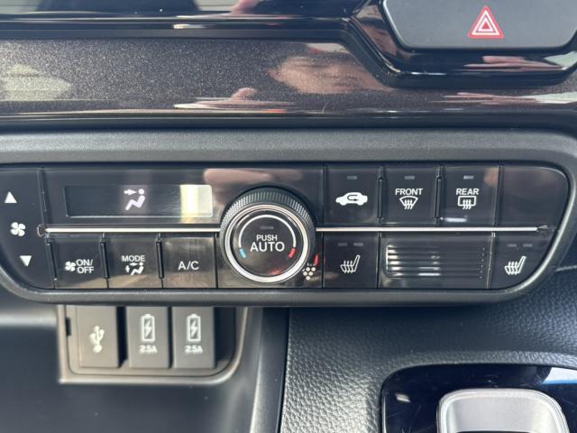 車両画像30