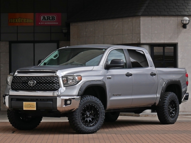 タンドラ　４ＷＤ　クルーマックス　ＳＲ５