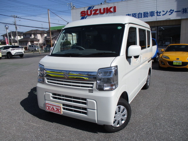 エブリイバン　４ＷＤ　ターボ　ＣＶＴ　４ＷＤ　届出済未使用車　
