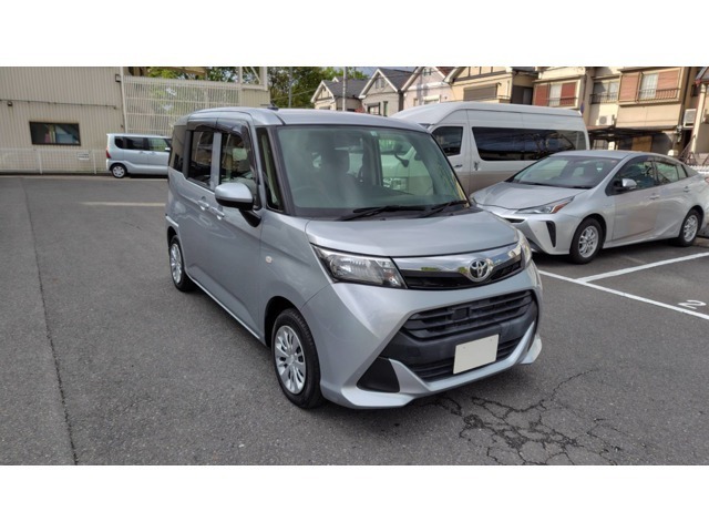 タンク　１．０　Ｘ　純正ナビＴＶ　電動ドア　ワン