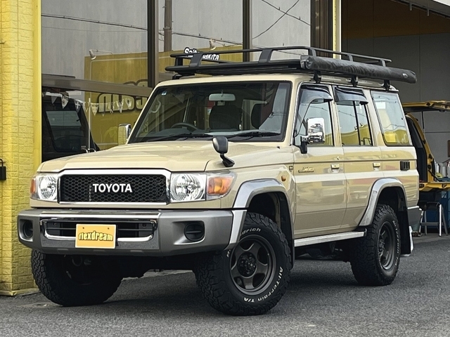 ランドクルーザーバン　７０