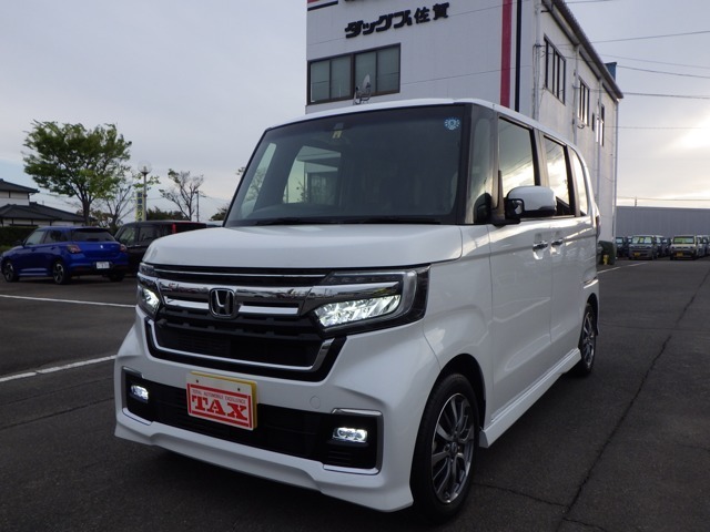 Ｎ　ＢＯＸ　カスタム　６６０　Ｌ　車検整備　フルセグ