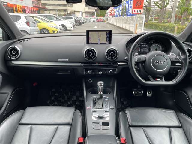 車両画像2