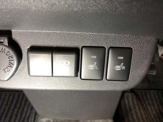 シートヒーター搭載車両☆