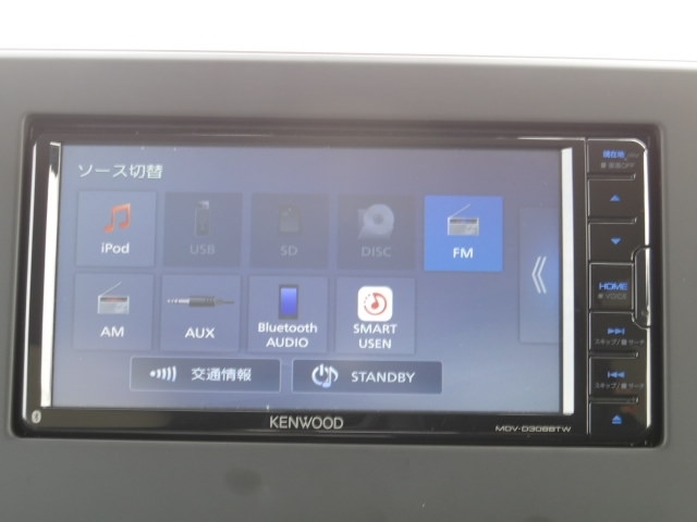 ラジオ・ＣＤ・Bluetooth接続機能付きです