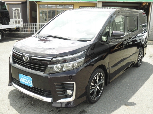 ヴォクシー　ＺＳ