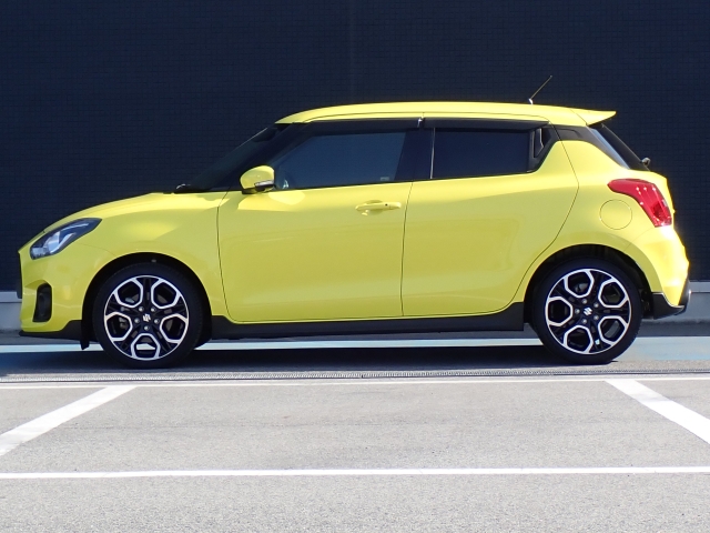 �I�v�V�����ɂăR�[�e�B���O�������Ă���܂��B���C�y�ɂ��₢���킹���������B