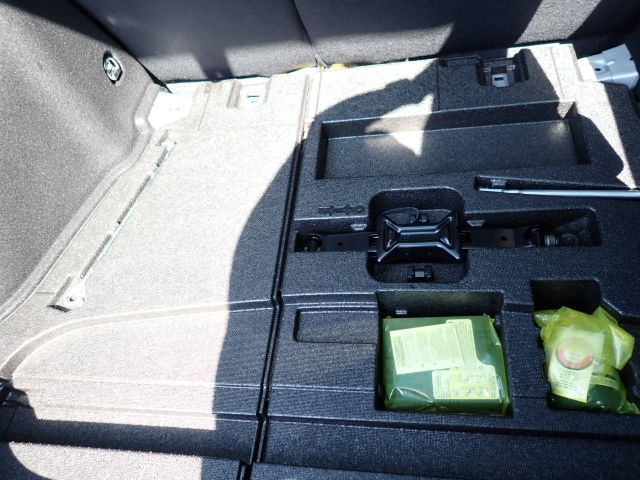 �p���N�C���L�b�g���t���Ă܂�.