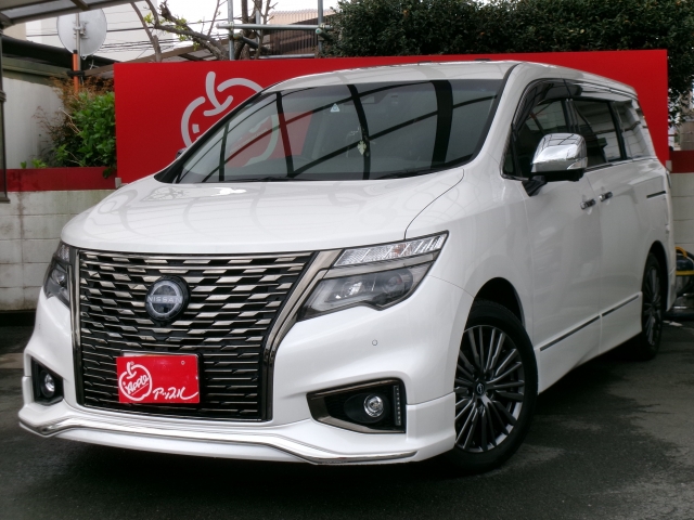 エルグランド　２５０Ｈスタープレミアム　アーバンクロム