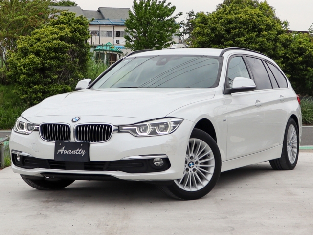 ３シリーズ　ツーリング　３２０ｄ　ラグジュアリー