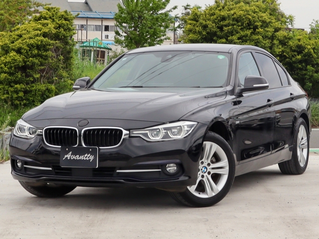 ３シリーズ　セダン　３２０ｉ　スポーツ