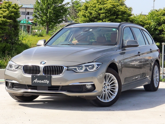 ３シリーズ　ツーリング　３２０ｉ　ラグジュアリー
