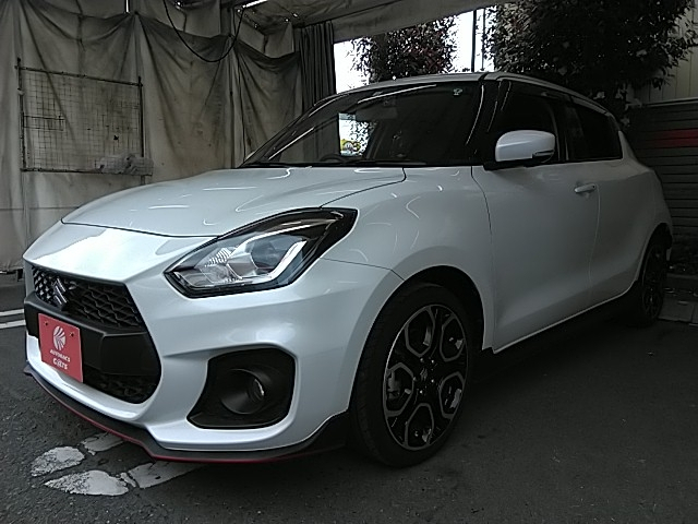スイフト　１４００ ５ドア ６ＦＡＴ ２ＷＤ ５人