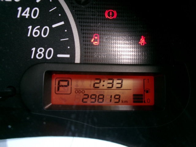 車両画像30