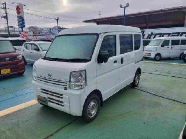 ＮＶ１００クリッパー　４ＷＤ　ＤＸ　ＨＲ