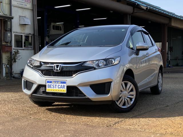 フィット　４ＷＤ　１３Ｇ　Ｌパッケージ